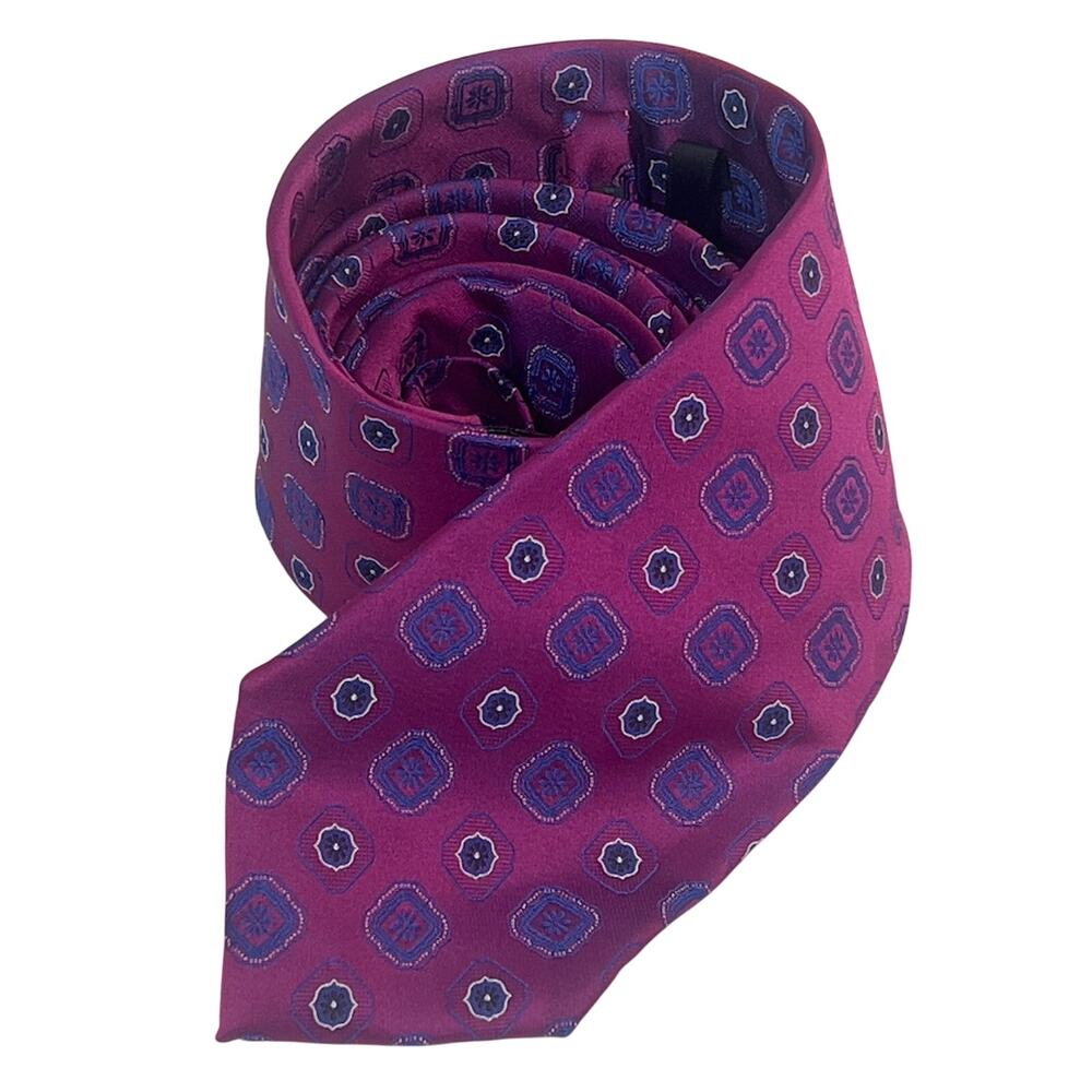 Imani Uomo Magenta Blue Geometric Square Silk Necktie Medalion Motif Handmade